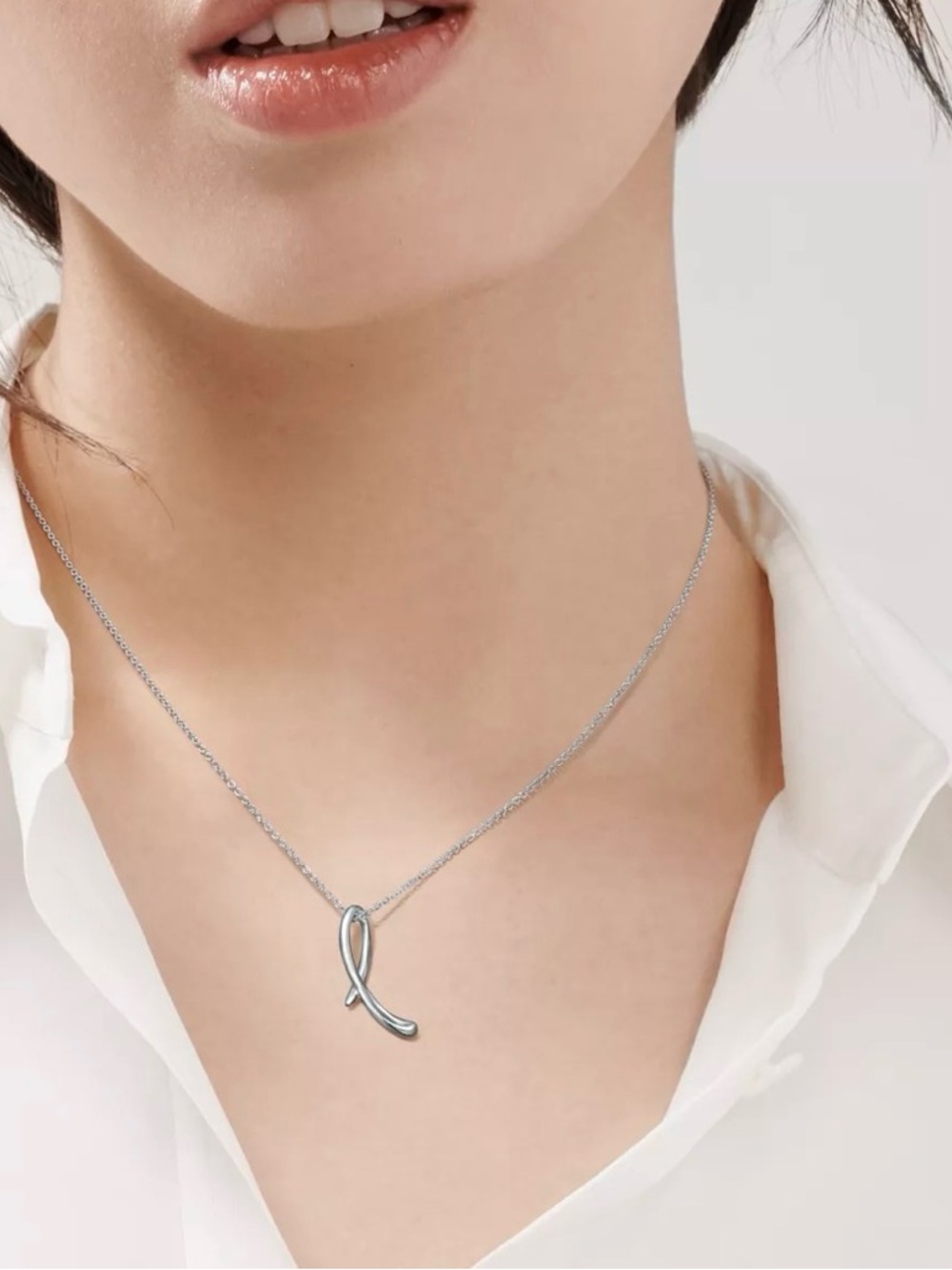 Elsa Peretti ‘L’ Sterling Silver Pendant Necklace